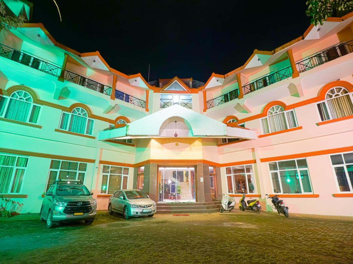 The Byke Sunshine Grand Hotel Ooty Kültér fotó