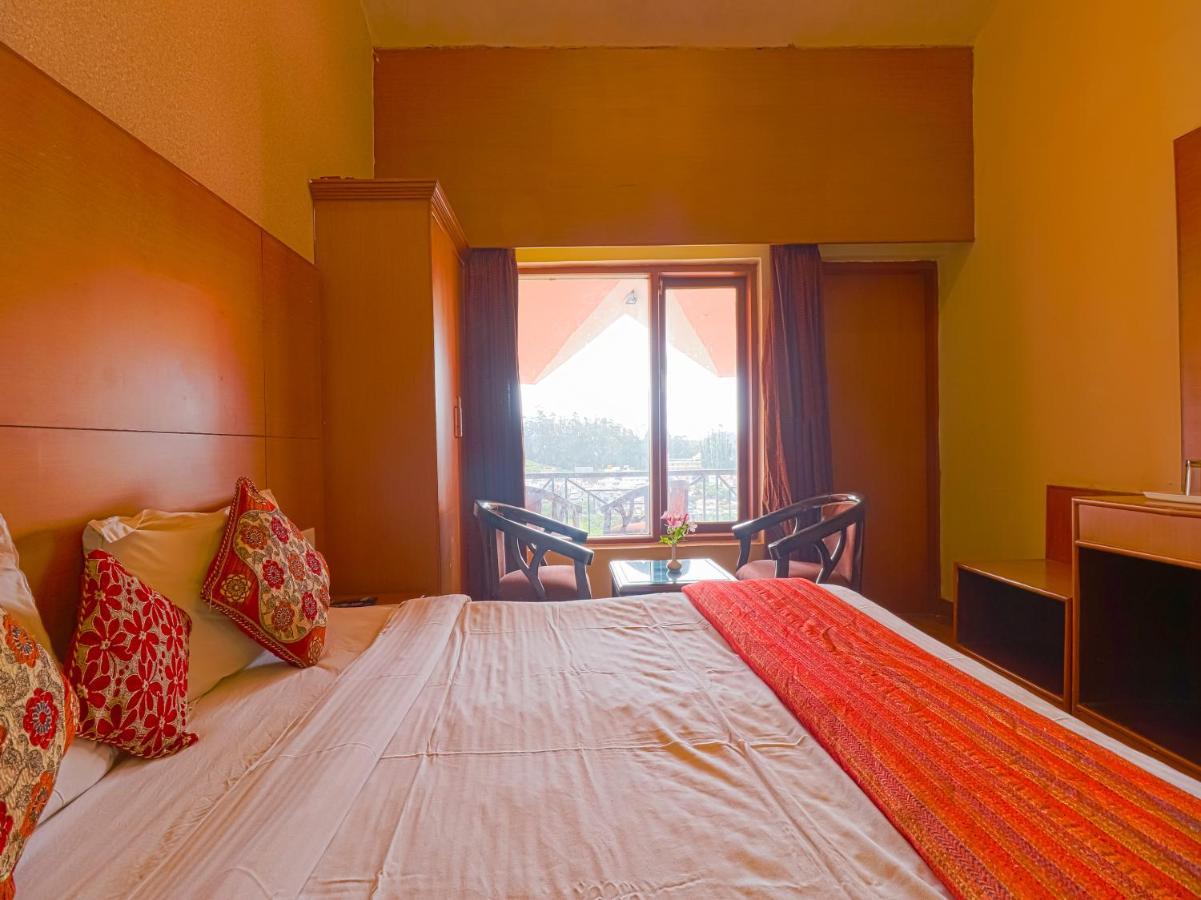 The Byke Sunshine Grand Hotel Ooty Kültér fotó