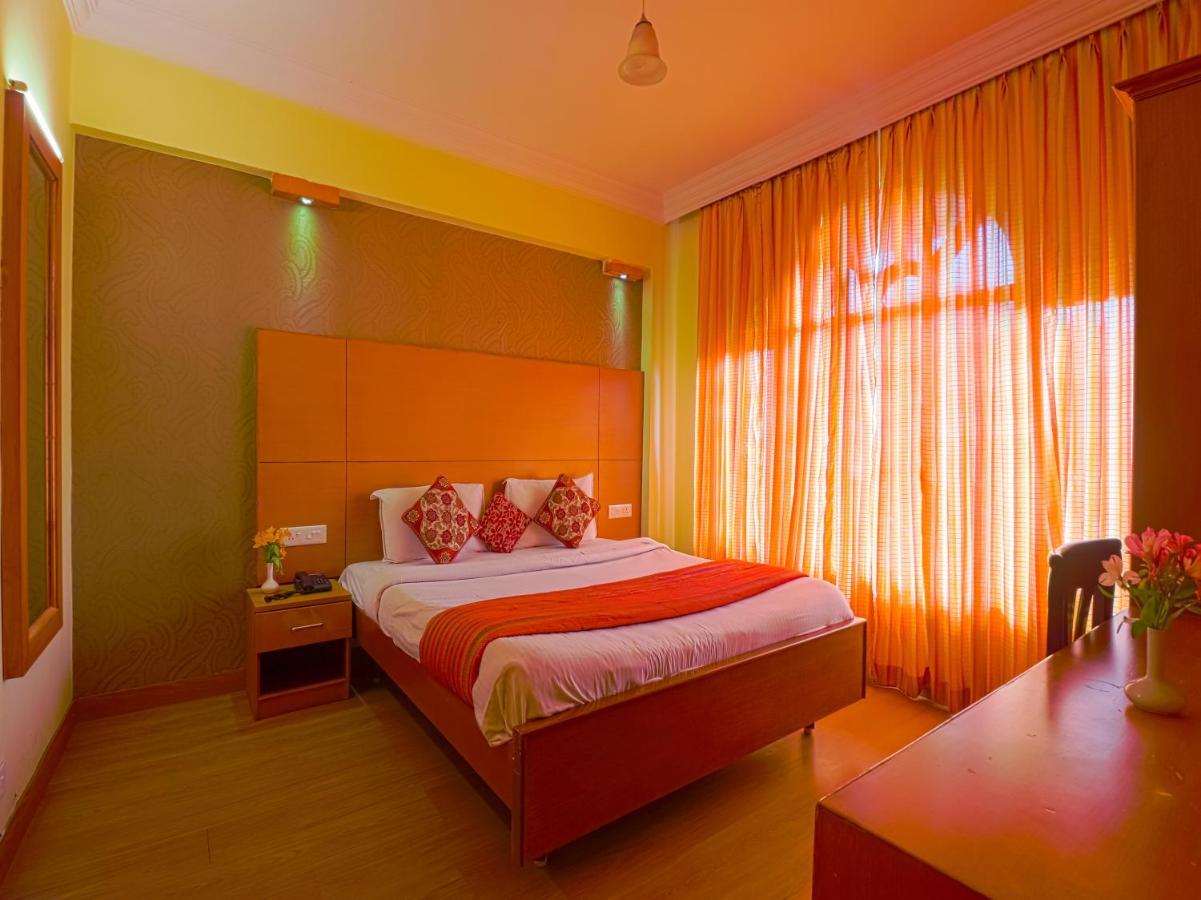 The Byke Sunshine Grand Hotel Ooty Kültér fotó