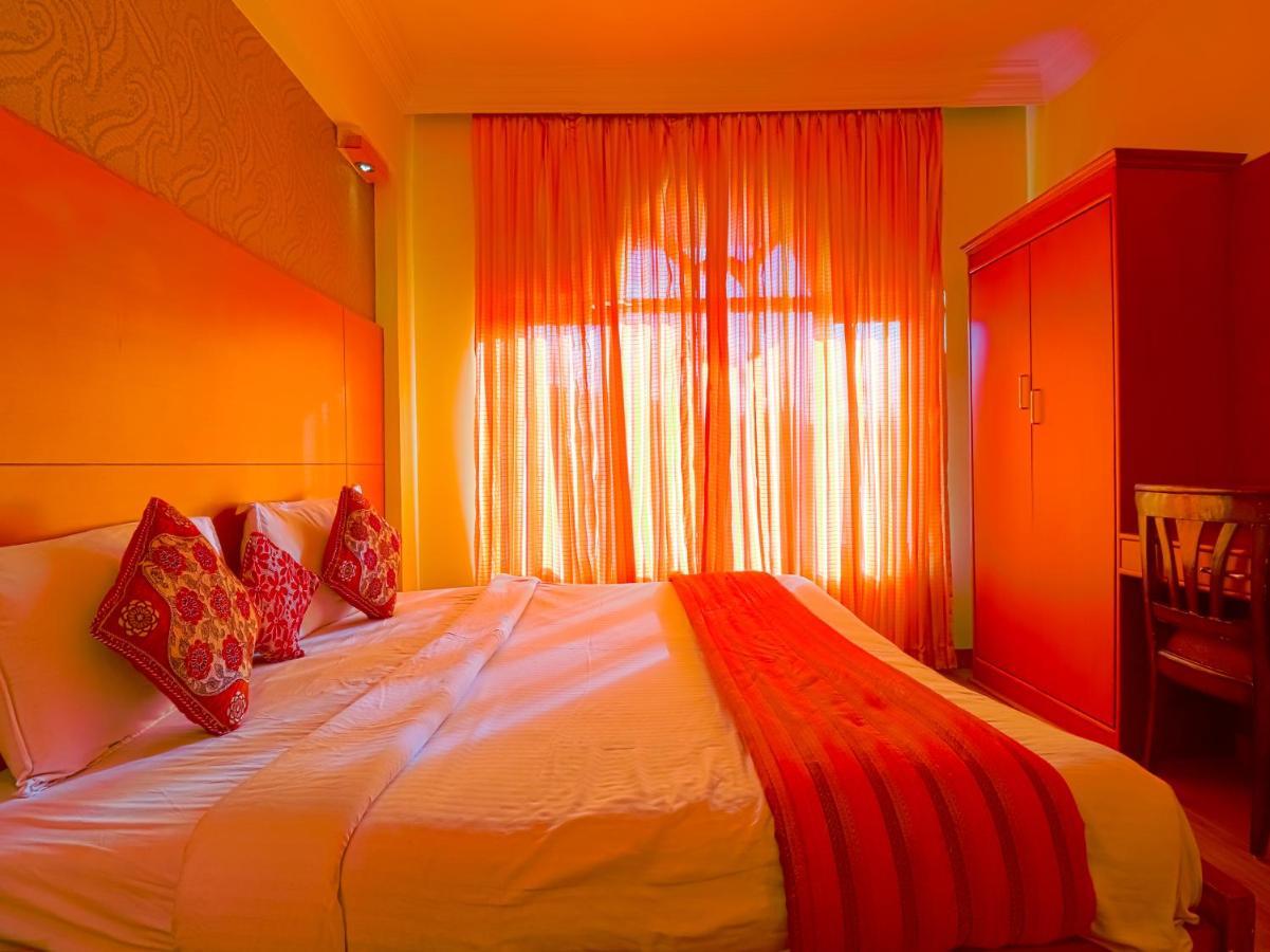 The Byke Sunshine Grand Hotel Ooty Kültér fotó